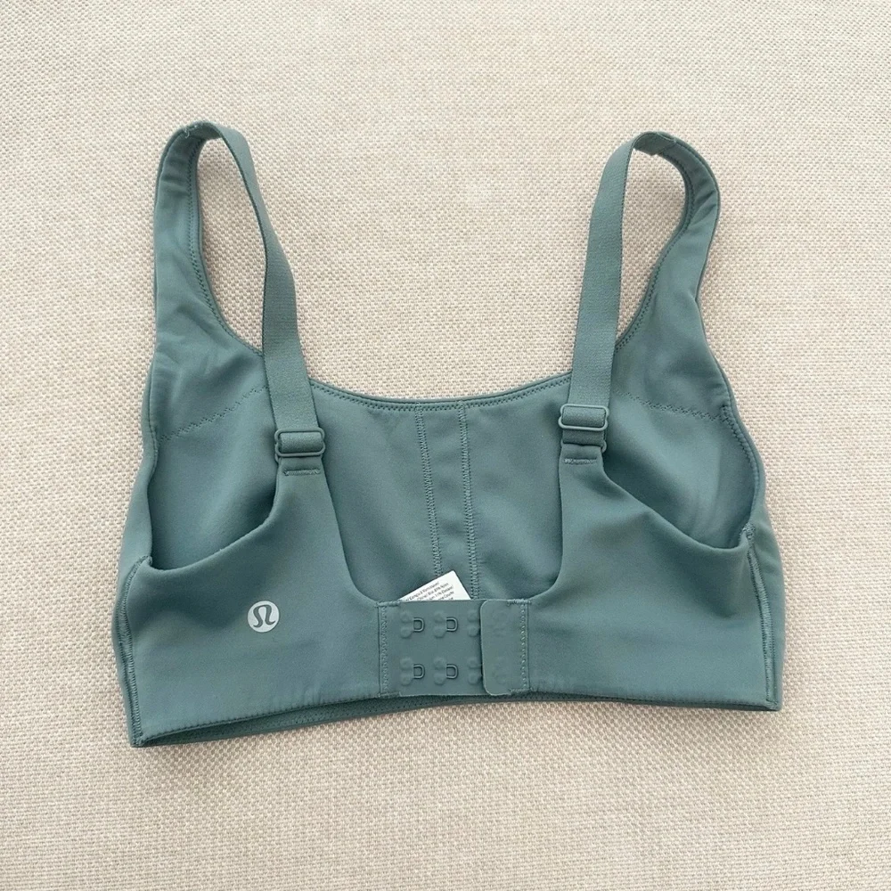 Lululemon Tidewater Teal In Alignment Straight Strap Bra Size‎ 2 C/D Cups